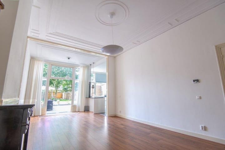 Foto 15 van Groot Hertoginnelaan 211