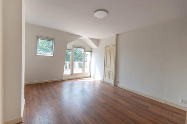 Foto 27 van Groot Hertoginnelaan 211