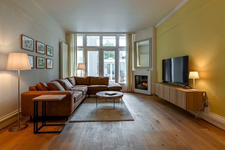 Photo 2 of Anthonie van Dijckstraat 5-H