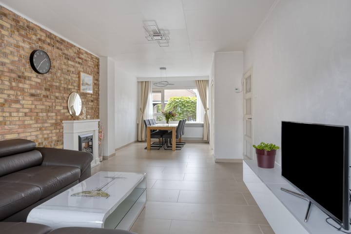 Foto 9 van Buursebrink 4