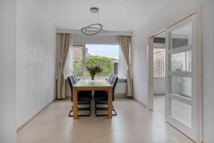 Foto 10 van Buursebrink 4