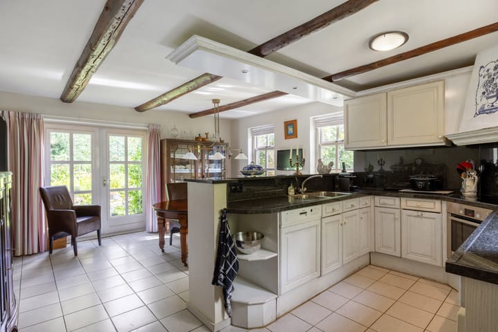 Photo 22 of Hereweg 8