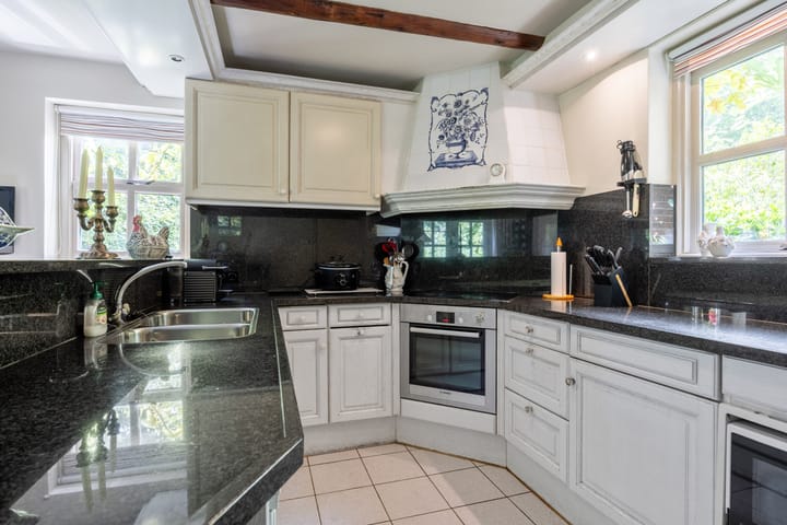 Photo 23 of Hereweg 8