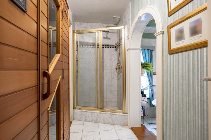 Photo 38 of Hereweg 8