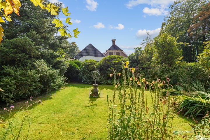 Photo 67 of Hereweg 8