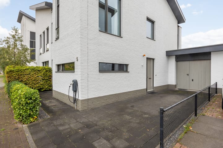 Foto 15 van Rochussenstraat 5