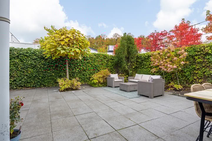 Foto 74 van Rochussenstraat 5