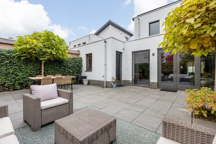 Foto 78 van Rochussenstraat 5