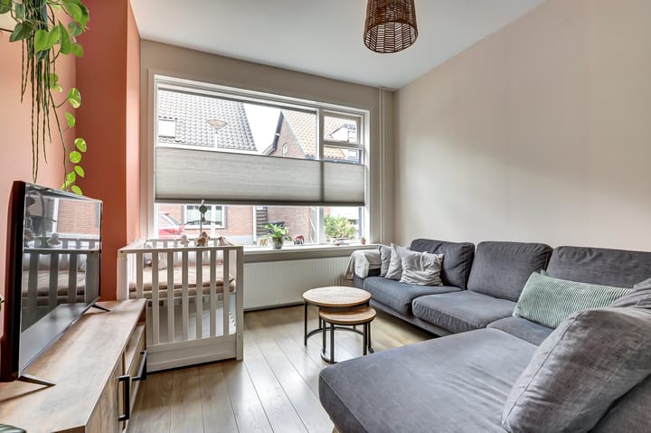 Photo 3 of Koningin Wilhelminastraat 11