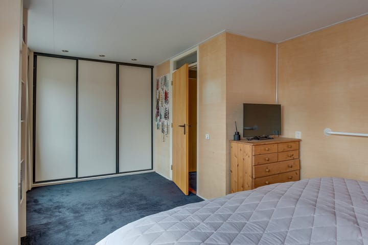 Foto 38 van Van Tydencampstraat 43