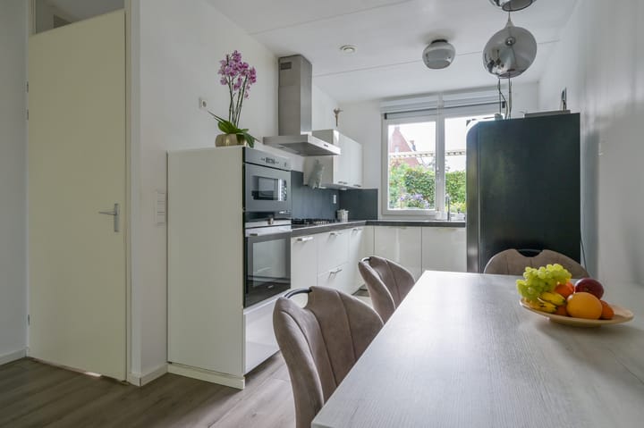 Photo 6 of Straat van Corsica 215