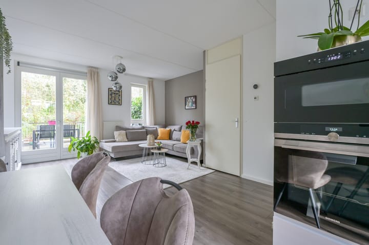 Photo 7 of Straat van Corsica 215