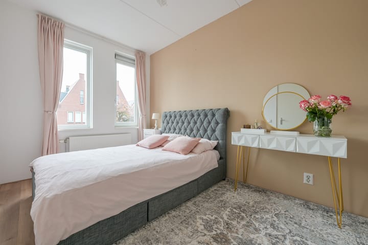 Photo 15 of Straat van Corsica 215