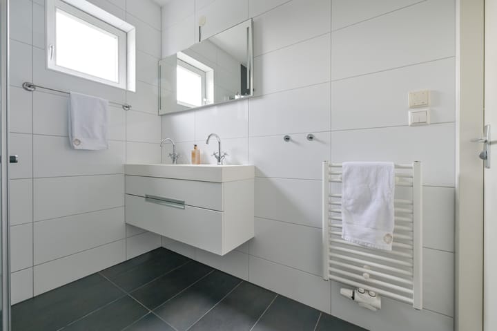 Photo 17 of Straat van Corsica 215