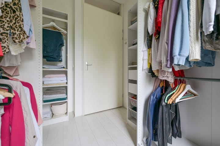 Photo 18 of Straat van Corsica 215