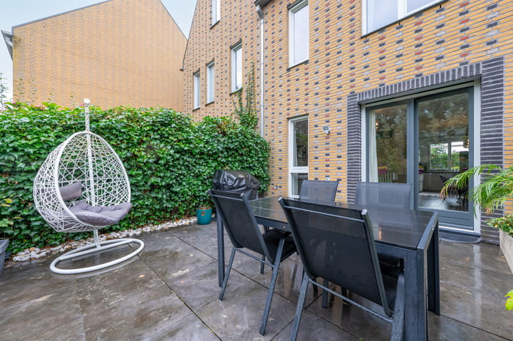 Photo 32 of Straat van Corsica 215