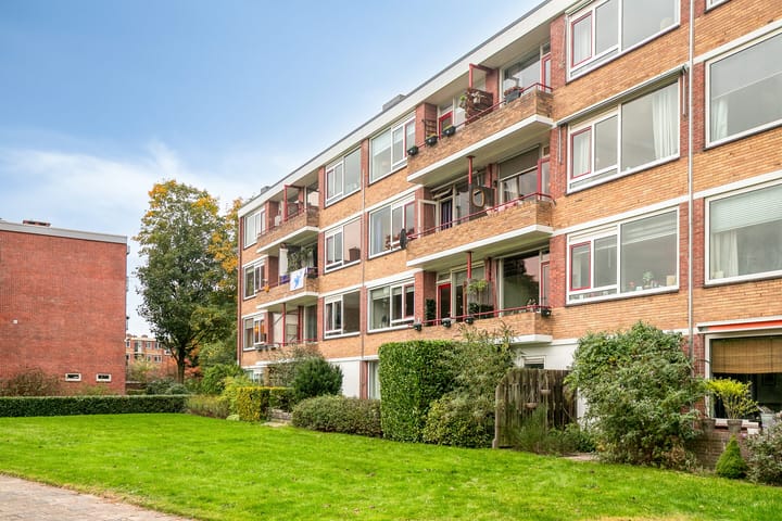 Foto 26 van Albardastraat 104