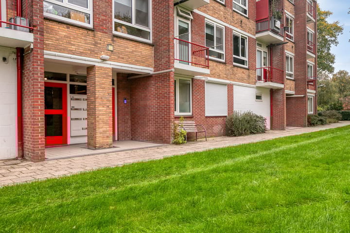 Foto 23 van Albardastraat 104