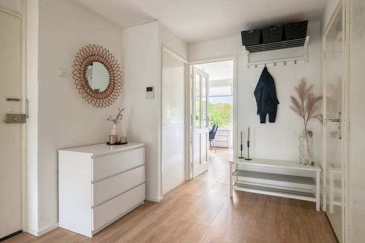 Foto 12 van Albardastraat 104