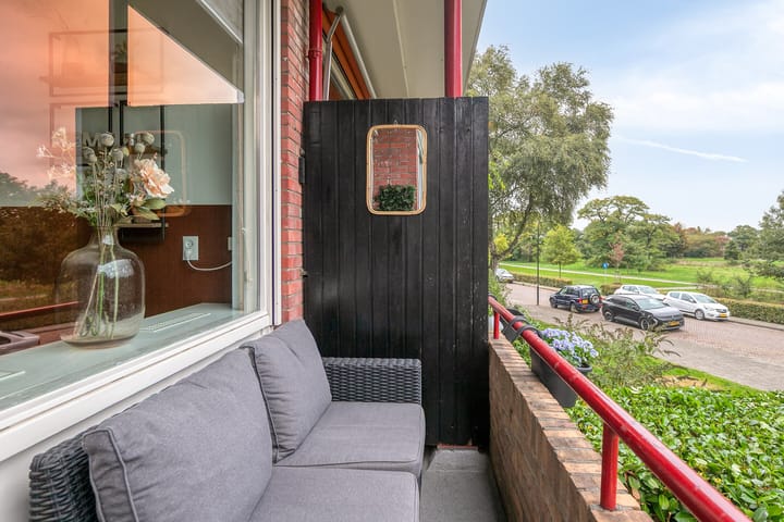 Foto 4 van Albardastraat 104