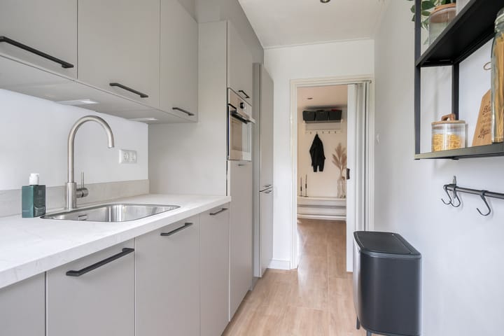 Foto 3 van Albardastraat 104