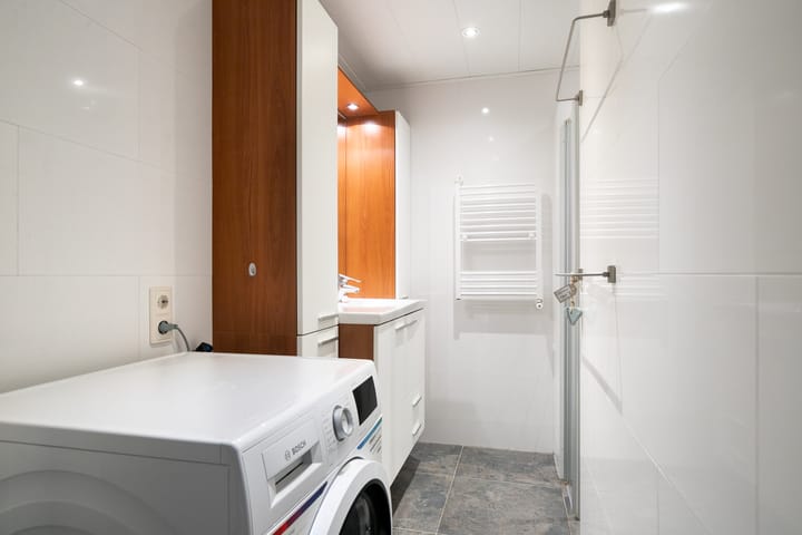 Foto 21 van Albardastraat 104