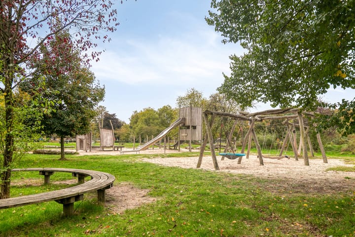 Foto 28 van Albardastraat 104