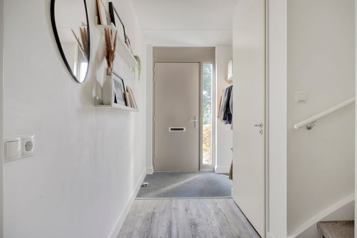 Photo 21 of Zaltbommelstraat 19