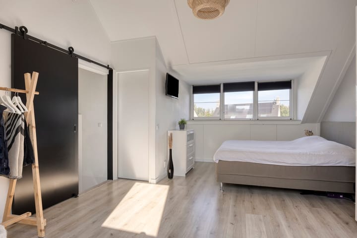 Photo 38 of Zaltbommelstraat 19