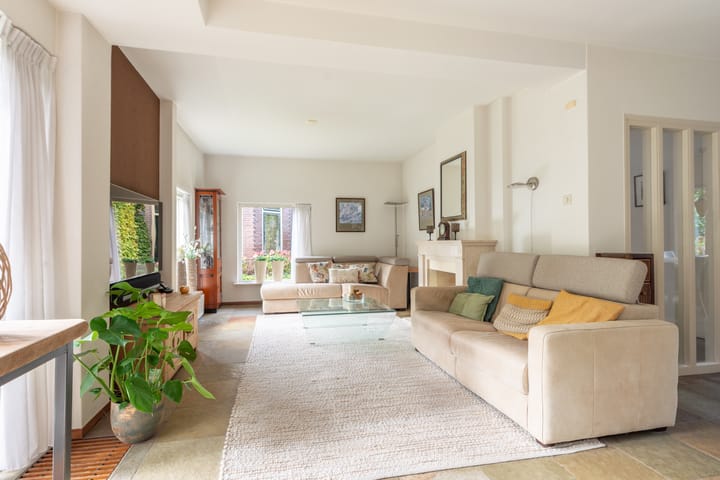 Photo 11 of Laarderweg 110-C