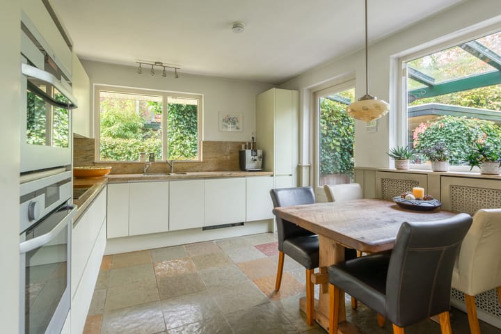 Photo 16 of Laarderweg 110-C