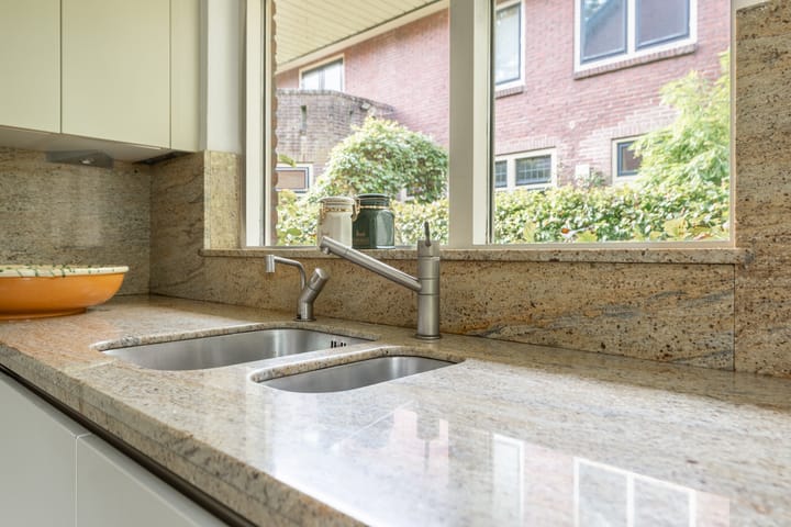 Photo 18 of Laarderweg 110-C