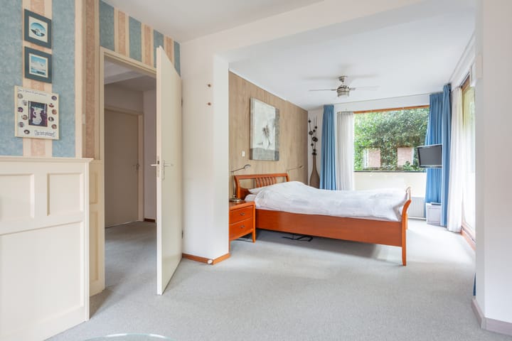 Photo 23 of Laarderweg 110-C