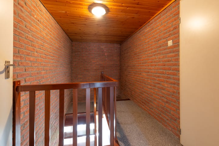 Photo 37 of Laarderweg 110-C