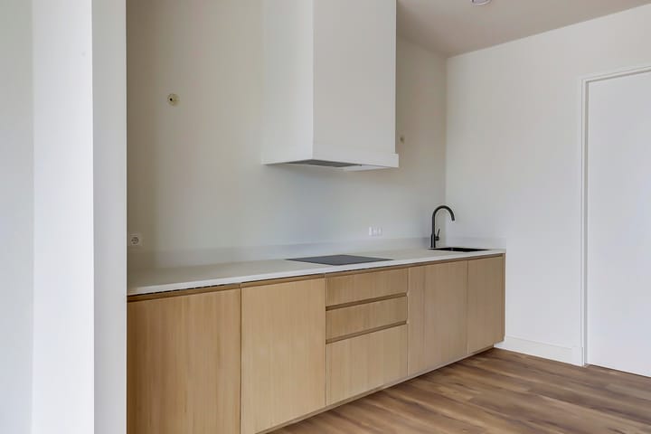 Photo 14 of Rijksstraatweg 154