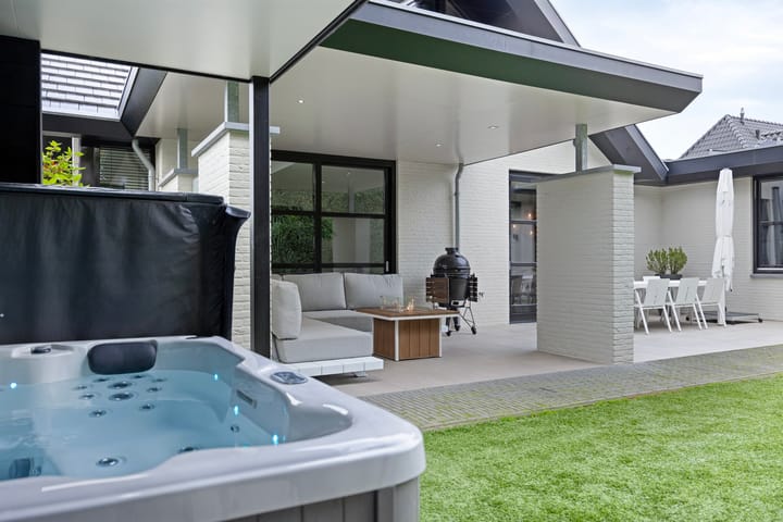 Photo 60 of Kerkweg 7