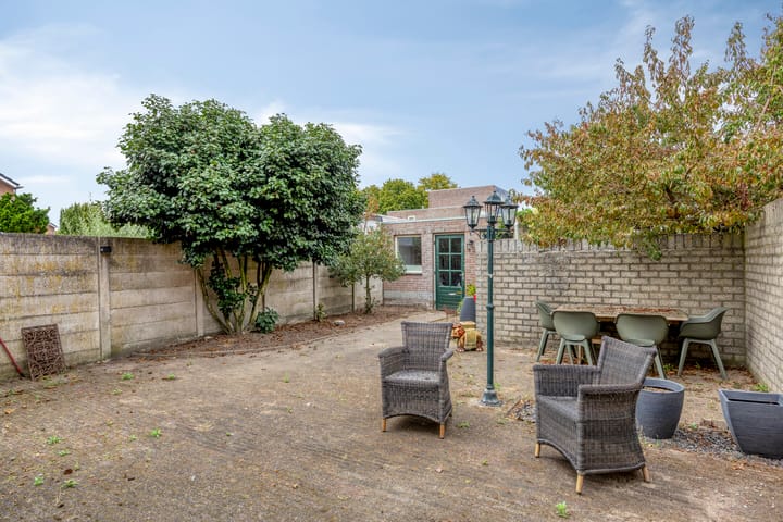 Photo 3 of Thomas van Diessenstraat 39