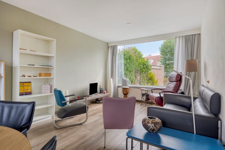 Photo 11 of Thomas van Diessenstraat 39