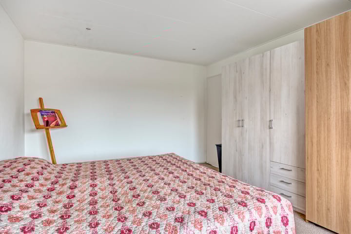 Photo 17 of Thomas van Diessenstraat 39