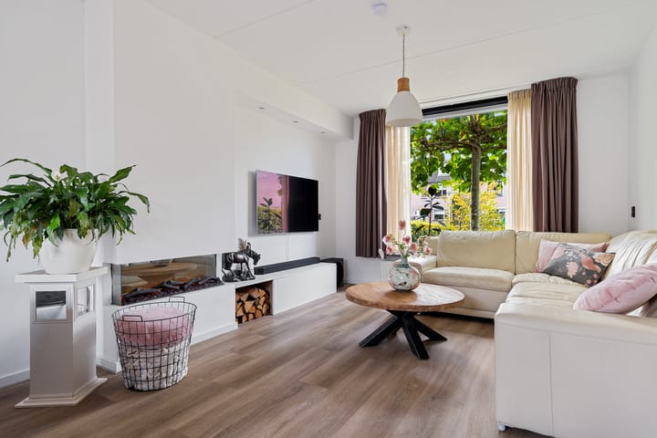 Photo 10 of Van Wijnbergenlaan 46