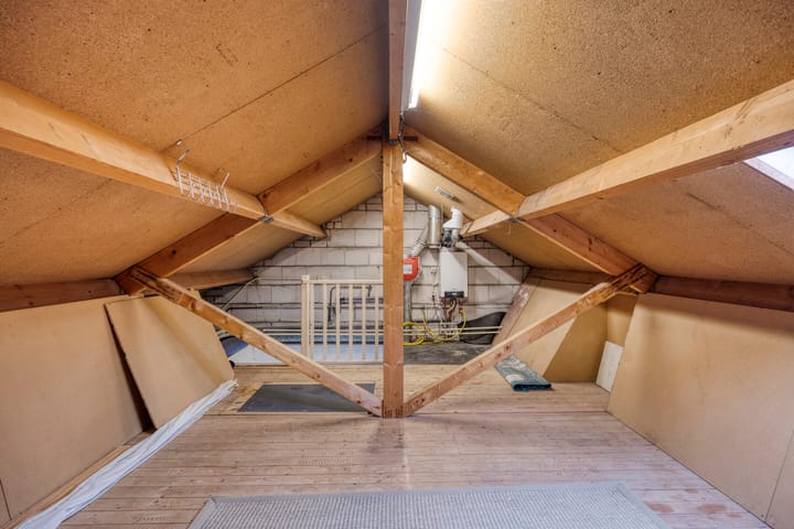 Photo 21 of Thomas van Diessenstraat 39