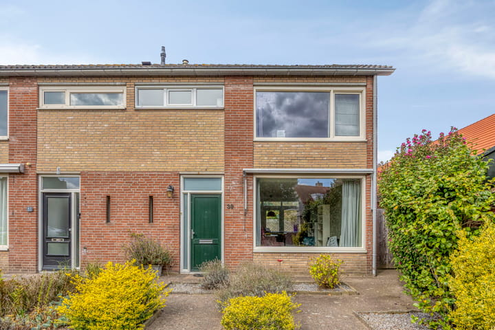 Photo 25 of Thomas van Diessenstraat 39