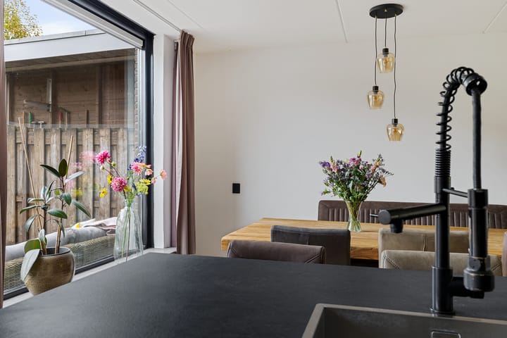 Photo 21 of Van Wijnbergenlaan 46