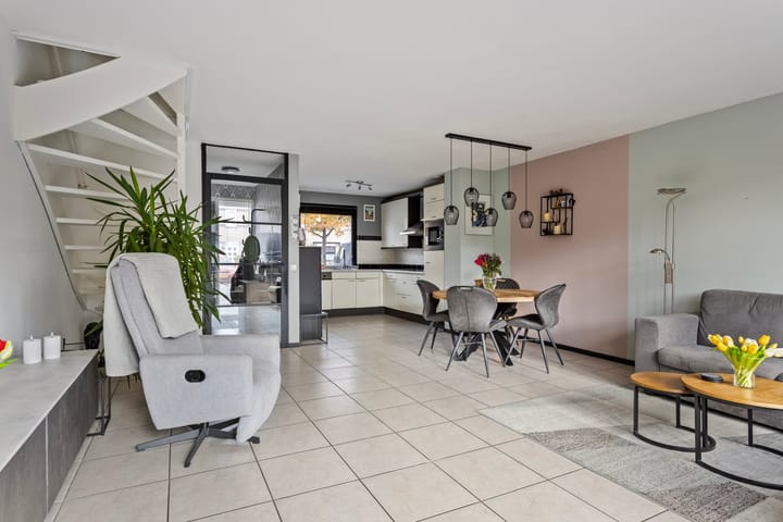 Foto 12 van Mahatma Gandhistraat 32