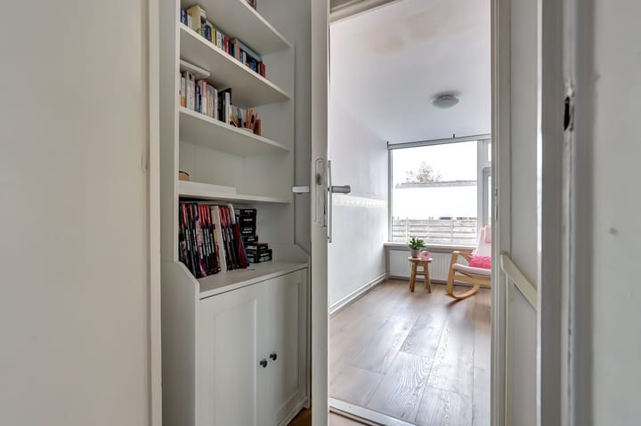 Photo 23 of Koningin Wilhelminastraat 11