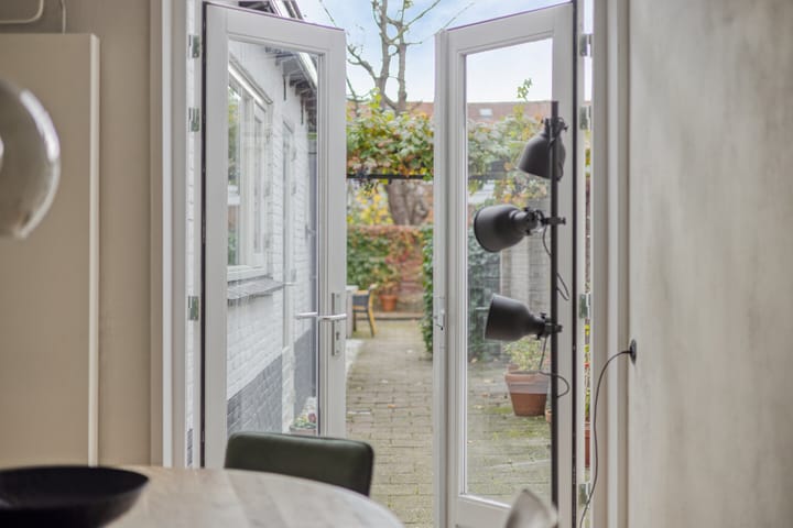 Photo 7 of Watertorenstraat 8