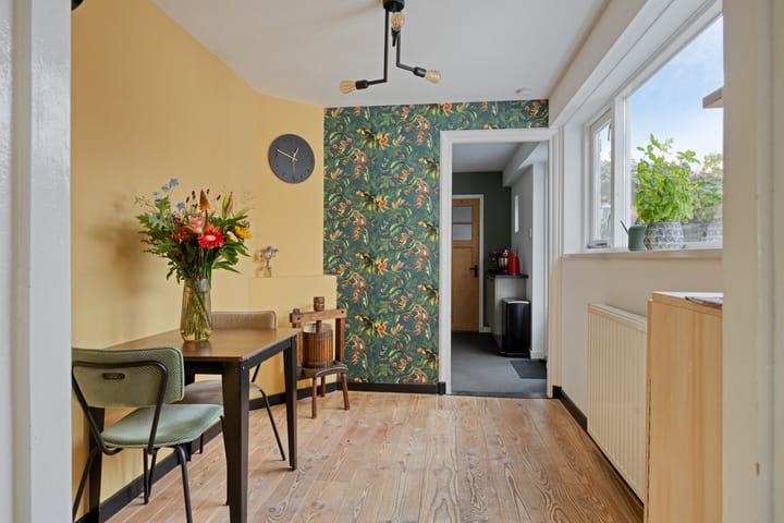 Photo 10 of Watertorenstraat 8