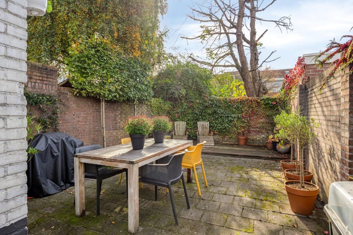 Photo 31 of Watertorenstraat 8