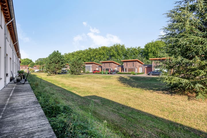 Photo 31 of De Scheifelaar 352