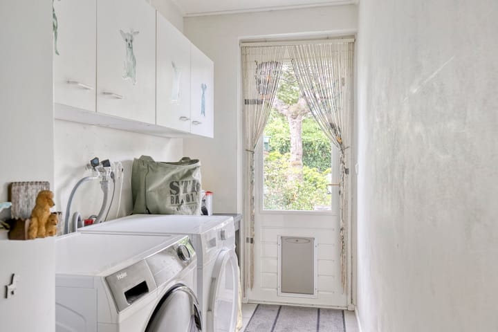 Photo 9 of De Indus 6